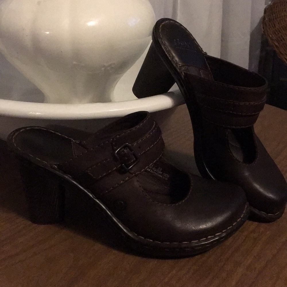 Born heeled slide on shoe - Picture 2 of 8